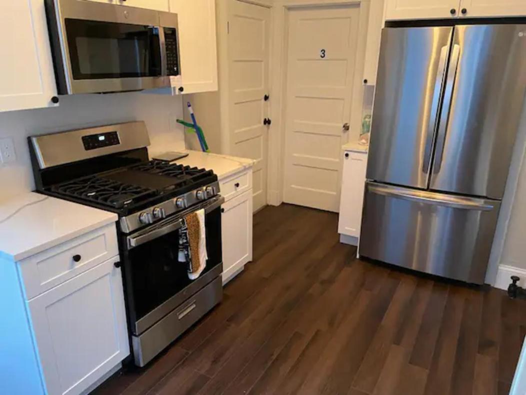 Homestay In Boston - Dorchester Fields Corner Area Екстериор снимка